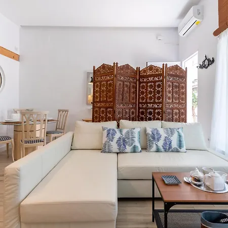 Little Palace, Jacuzzi Privado شقة *